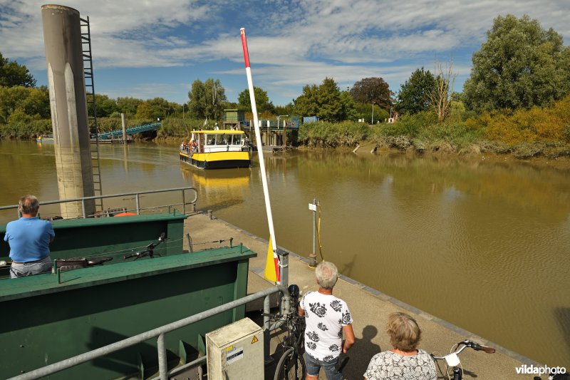 Overzetboot aan de Durme