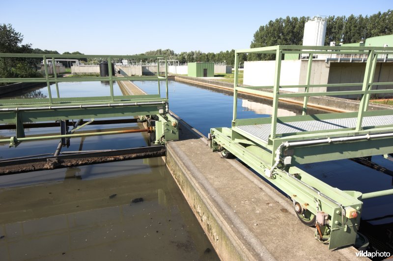 Rioolwaterzuiveringsstation langs de Demer