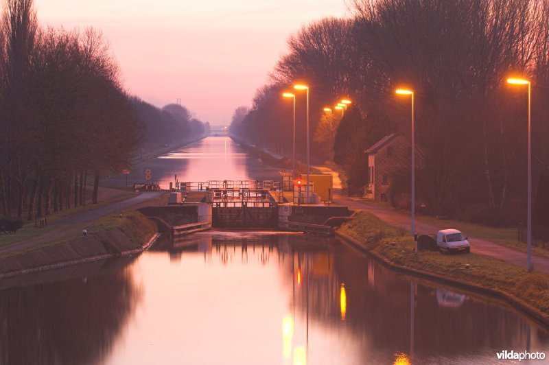 Kempens kanaal en sluis tussen Herentals en Bocholt