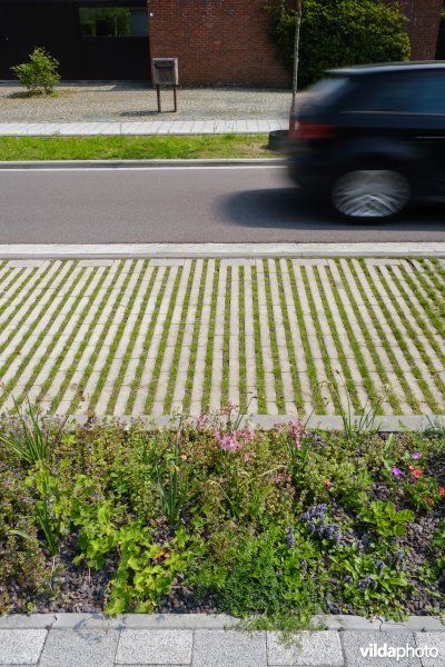 Waterdoorlatende parkeerplaats
