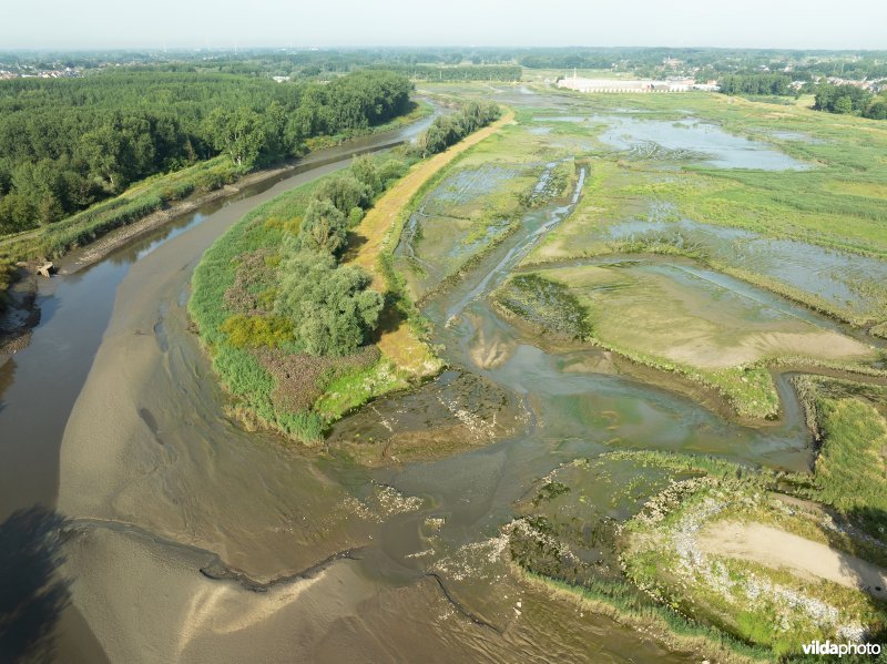 Durme bij laagtij aan de bres van het Klein Broek