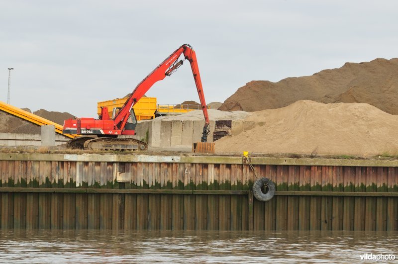 Industire langs de Schelde