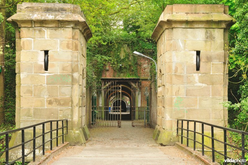 Fort 2