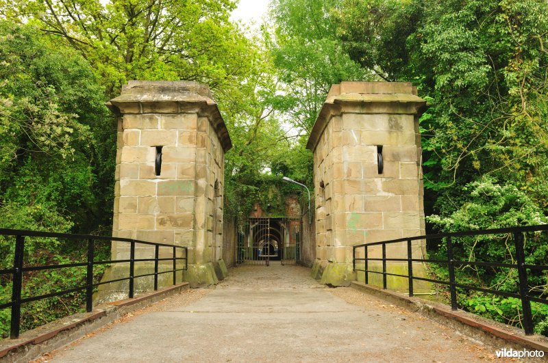 Fort 2