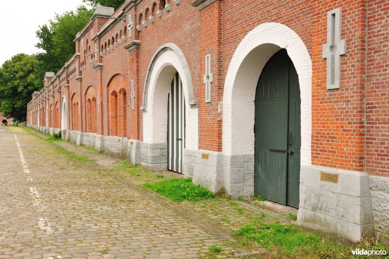 Hoofdfrontgebouw van Fort 4