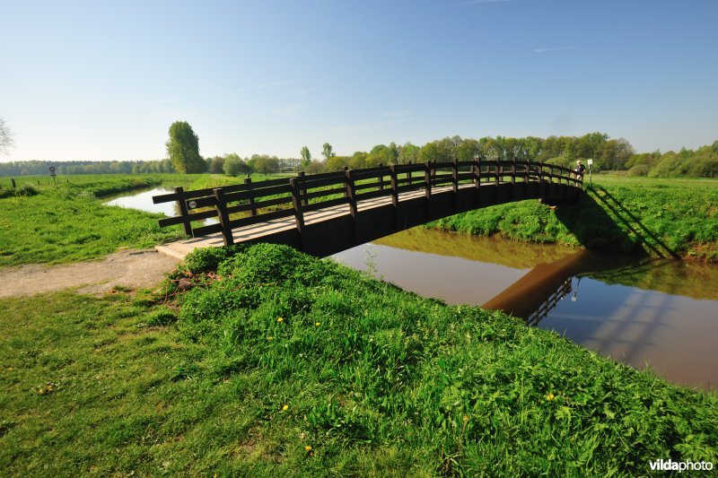 Voetgangersbrug over de Grote Nete