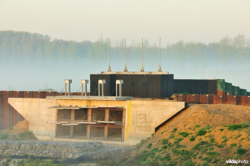 Waterwerken in de KBR-polder