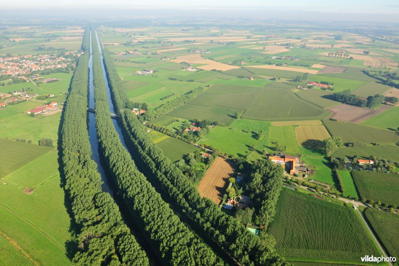 Het Schipdonkkanaal en het Leopoldkanaal